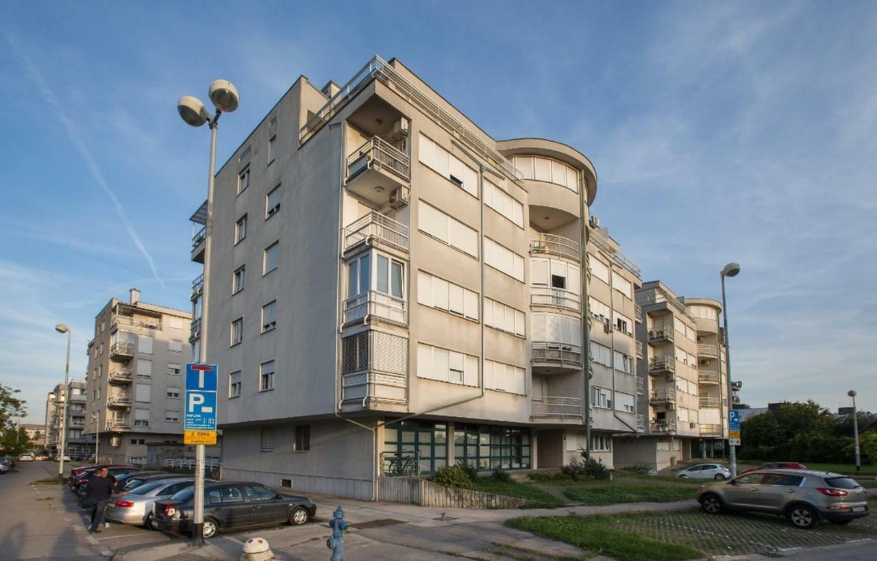 "Apartment Zagreb Idila Center", With A Balcony, Speed Wifi Luaran gambar